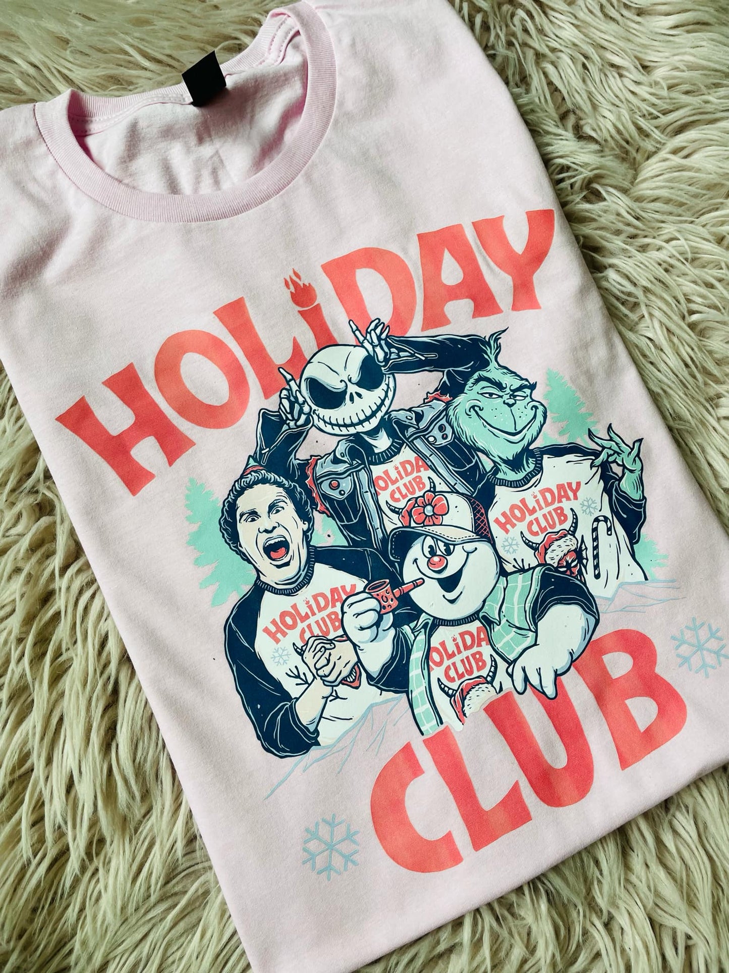 HOLIDAY CLUB -- TEE SHIRT